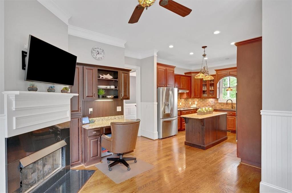 Dawsonville, Georgia, 30534, United States, 4 Bedrooms Bedrooms, ,5 BathroomsBathrooms,Residential,Active,1936637