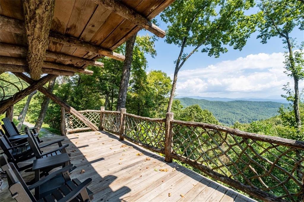 Ellijay, Georgia, 30540, United States, 5 Bedrooms Bedrooms, ,7 BathroomsBathrooms,Residential,Active,1954429
