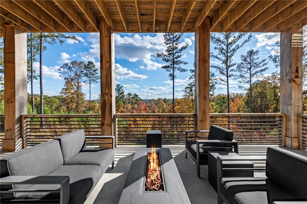 Ellijay, Georgia, 30540, United States, 4 Bedrooms Bedrooms, ,3 BathroomsBathrooms,Residential,Active,1988411