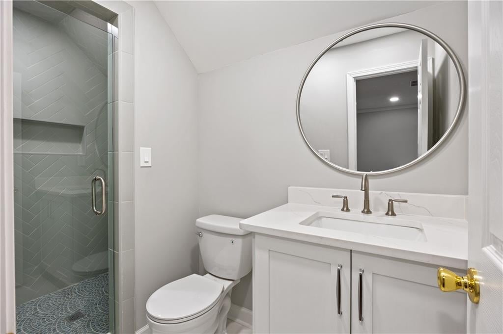 Johns Creek, Georgia, 30097, United States, 6 Bedrooms Bedrooms, ,6 BathroomsBathrooms,Residential,Active,1973298