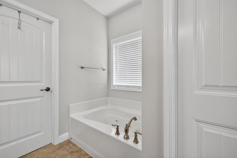 Flowery Branch, Georgia, 30542, United States, 6 Bedrooms Bedrooms, ,6 BathroomsBathrooms,Residential,Active,2007080