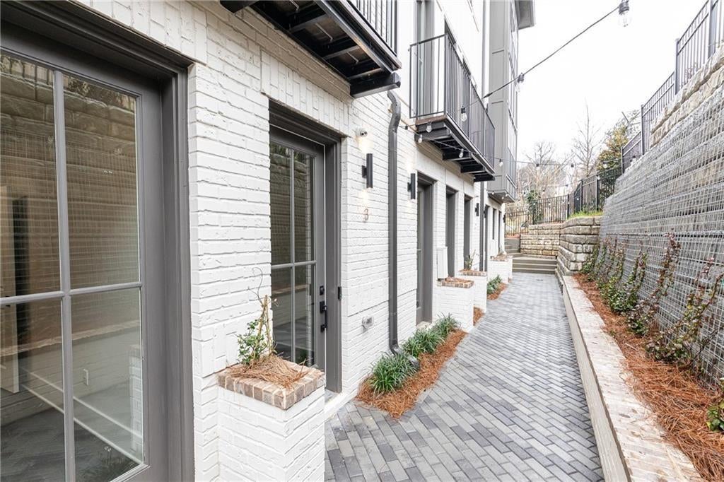 Atlanta, Georgia, 30308, United States, 3 Bedrooms Bedrooms, ,4 BathroomsBathrooms,Residential,Active,1969688