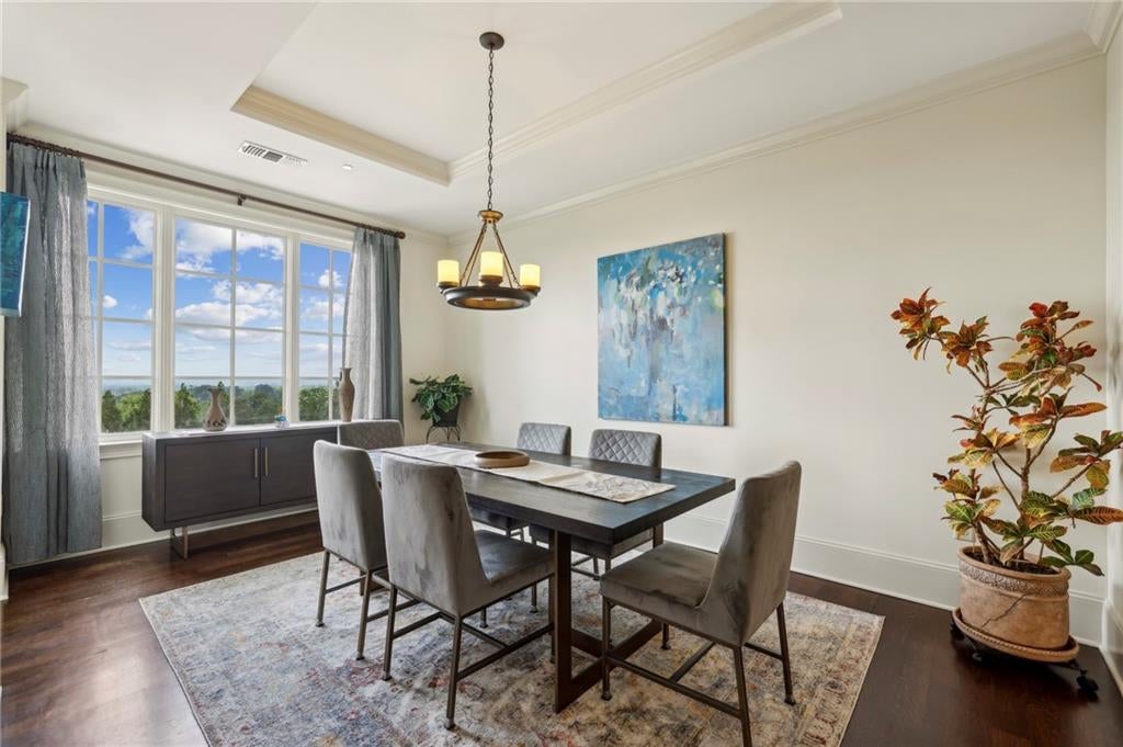 Atlanta, Georgia, 30339, United States, 2 Bedrooms Bedrooms, ,3 BathroomsBathrooms,Residential,Active,1919395