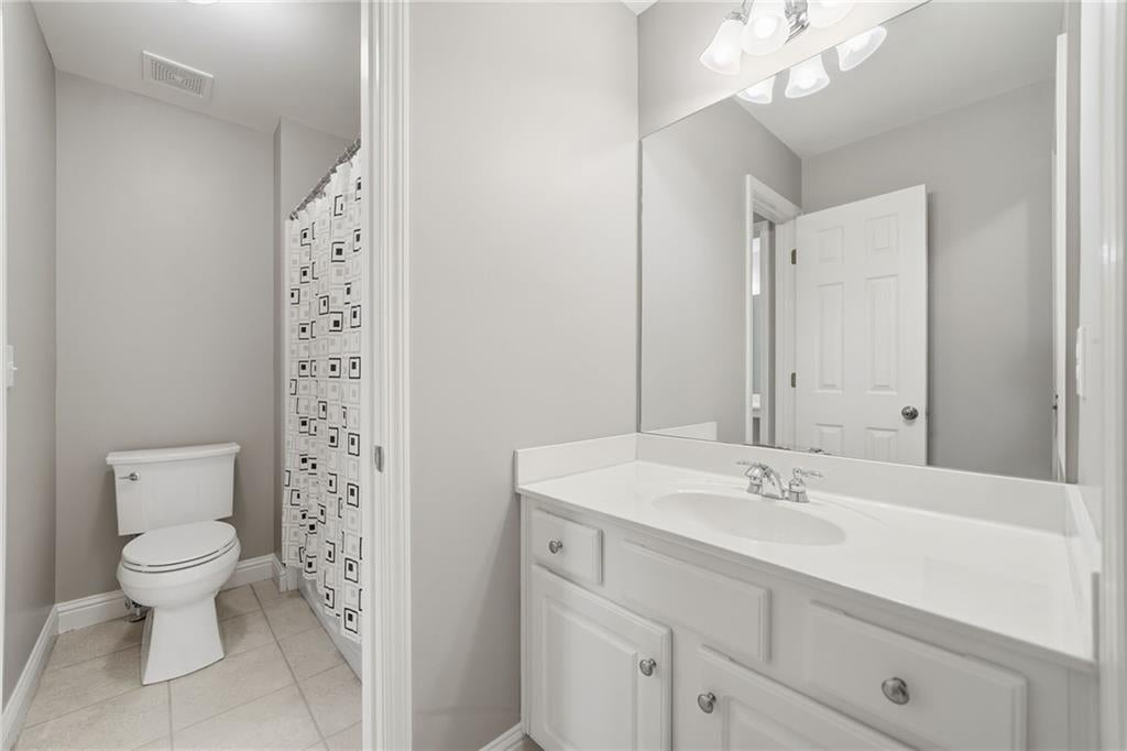 Canton, Georgia, 30114, United States, 6 Bedrooms Bedrooms, ,5 BathroomsBathrooms,Residential,Active,1972202