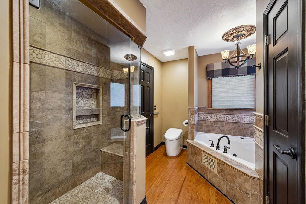 Ellijay, Georgia, 30536, United States, 4 Bedrooms Bedrooms, ,3 BathroomsBathrooms,Residential,Active,1867935