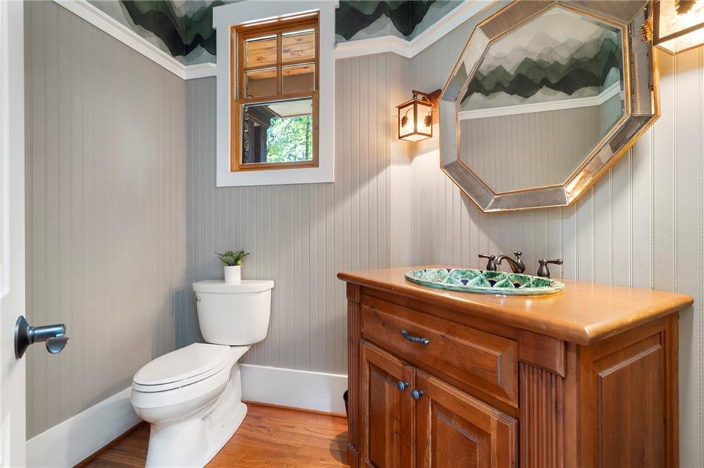 Big Canoe, Georgia, 30143, United States, 5 Bedrooms Bedrooms, ,5 BathroomsBathrooms,Residential,Active,1997553