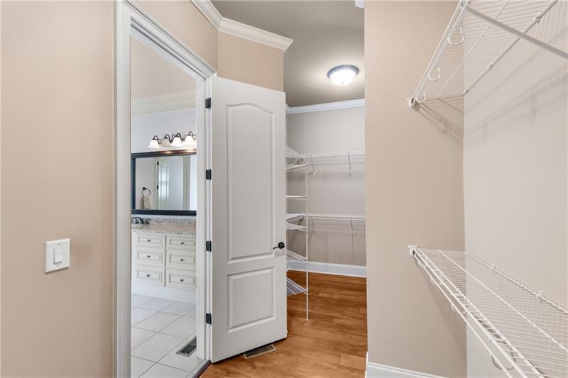 Braselton, Georgia, 30517, United States, 5 Bedrooms Bedrooms, ,5 BathroomsBathrooms,Residential,Active,1912832