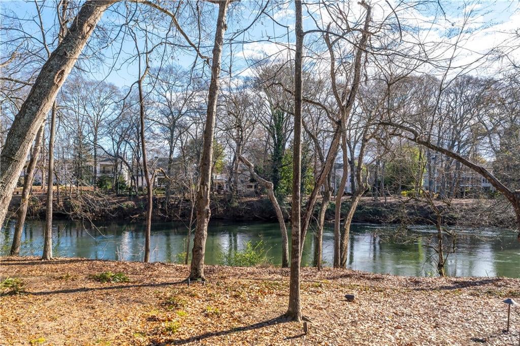 Johns Creek, Georgia, 30097, United States, 4 Bedrooms Bedrooms, ,5 BathroomsBathrooms,Residential,Active,2007308