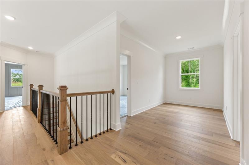 Gainesville, Georgia, 30506, United States, 4 Bedrooms Bedrooms, ,4 BathroomsBathrooms,Residential,Active,1894234