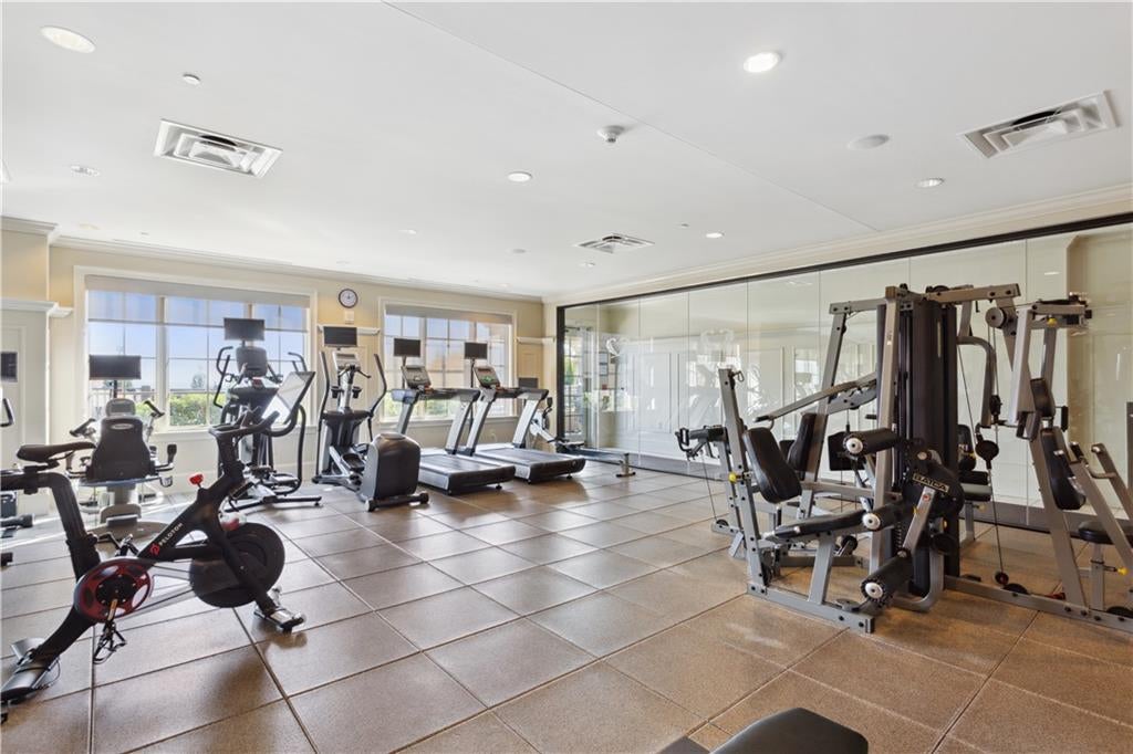 Atlanta, Georgia, 30339, United States, 2 Bedrooms Bedrooms, ,3 BathroomsBathrooms,Residential,Active,1919395