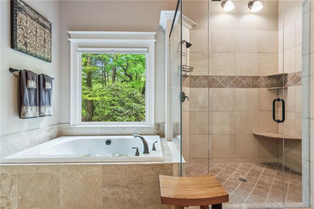 Big Canoe, Georgia, 30143, United States, 5 Bedrooms Bedrooms, ,6 BathroomsBathrooms,Residential,Active,1997551