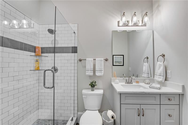 Braselton, Georgia, 30517, United States, 4 Bedrooms Bedrooms, ,5 BathroomsBathrooms,Residential,Active,1993613