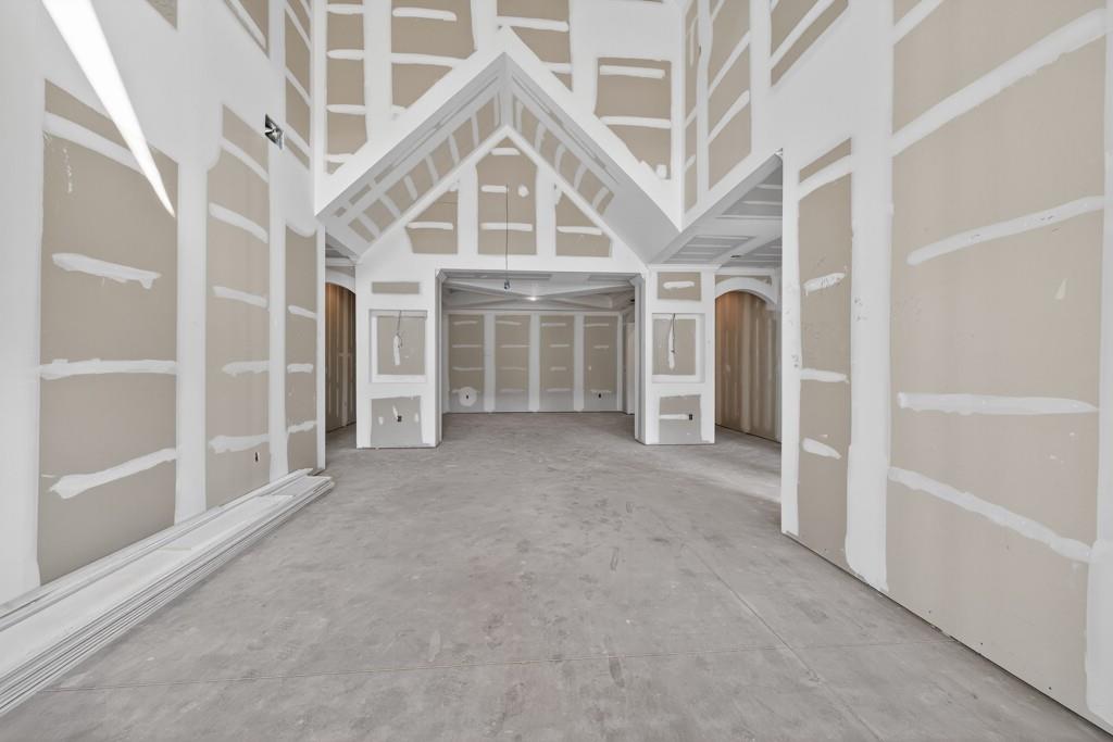 Loganville, Georgia, 30052, United States, 9 Bedrooms Bedrooms, ,10 BathroomsBathrooms,Residential,Active,1987241