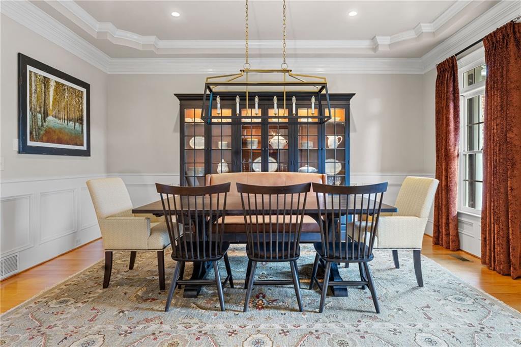 Canton, Georgia, 30115, United States, 6 Bedrooms Bedrooms, ,7 BathroomsBathrooms,Residential,Active,1831788