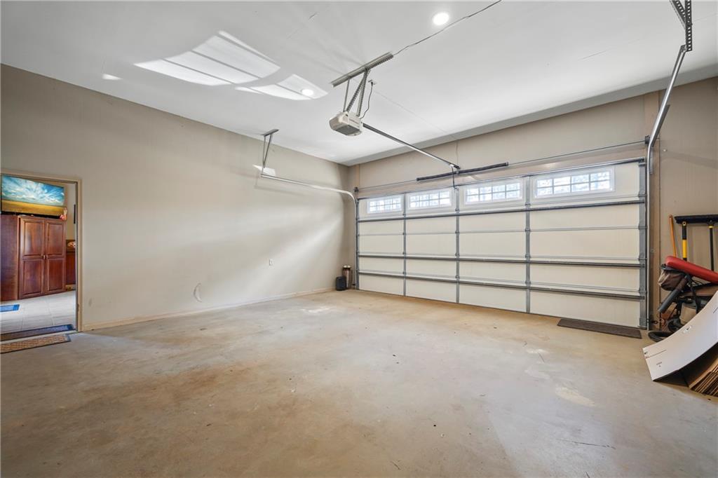 Monroe, Georgia, 30656, United States, 3 Bedrooms Bedrooms, ,5 BathroomsBathrooms,Residential,Active,1995266