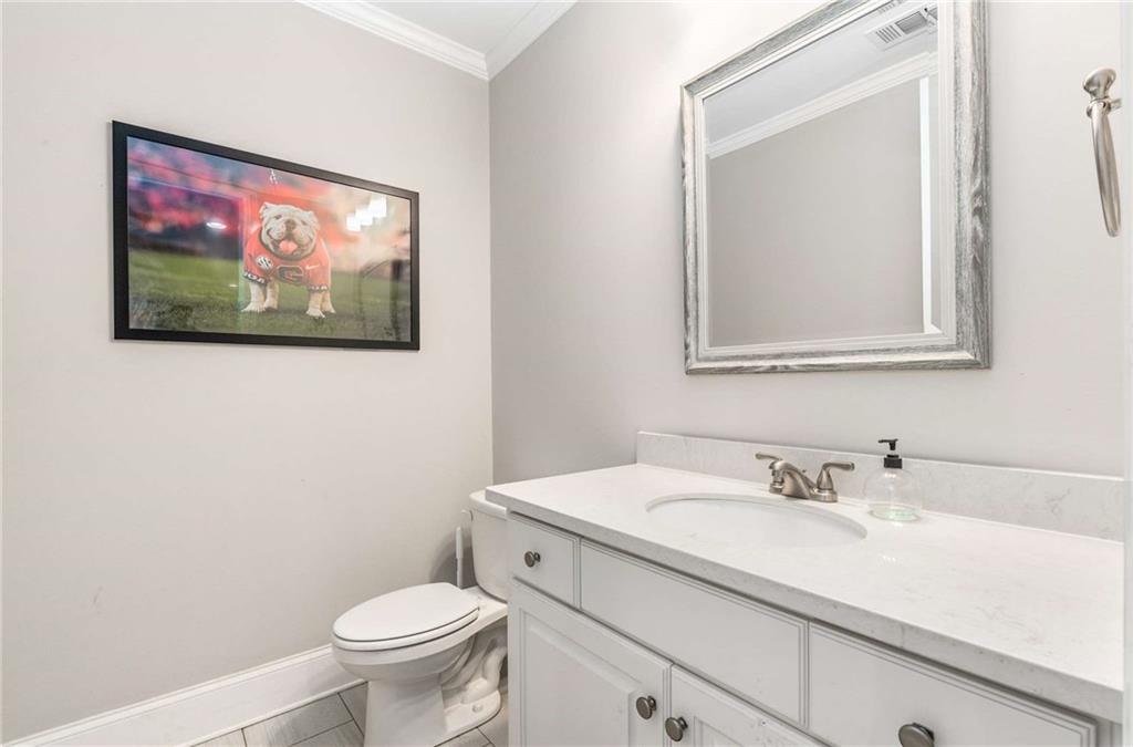 Flowery Branch, Georgia, 30542, United States, 5 Bedrooms Bedrooms, ,7 BathroomsBathrooms,Residential,Active,1936617