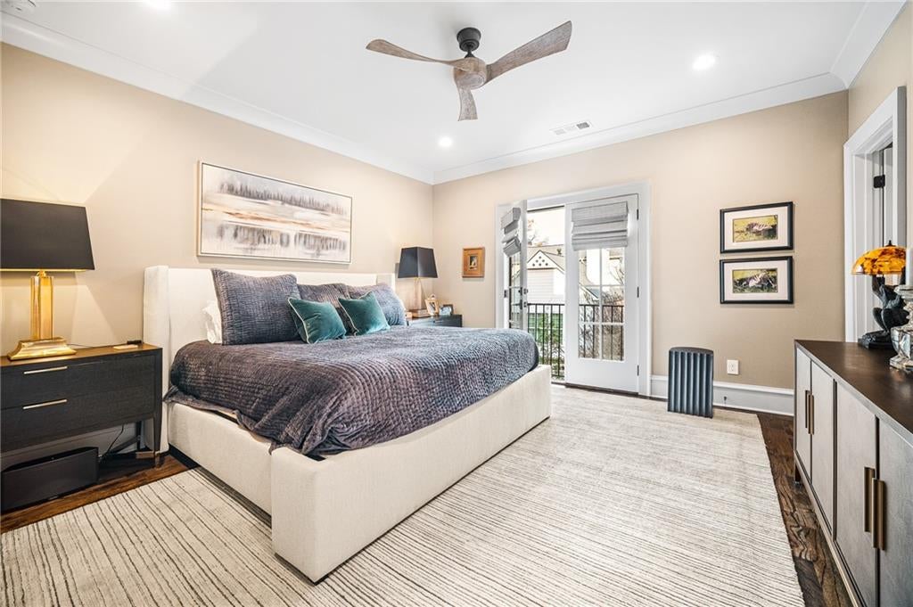 Atlanta, Georgia, 30319, United States, 3 Bedrooms Bedrooms, ,5 BathroomsBathrooms,Residential,Active,1997564