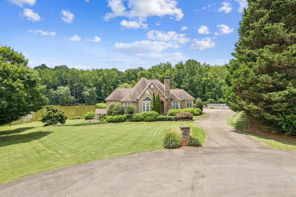 Canton, Georgia, 30115, United States, 5 Bedrooms Bedrooms, ,6 BathroomsBathrooms,Residential,Active,1862827