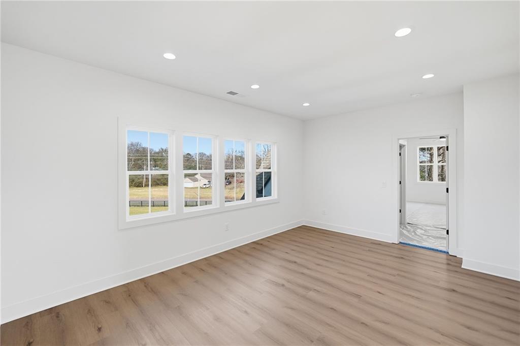 Canton, Georgia, 30115, United States, 5 Bedrooms Bedrooms, ,4 BathroomsBathrooms,Residential,Active,2001340