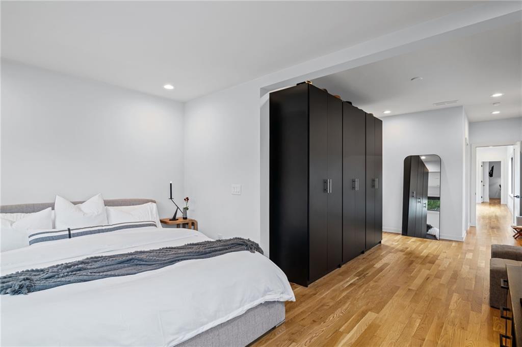 Atlanta, Georgia, 30312, United States, 3 Bedrooms Bedrooms, ,4 BathroomsBathrooms,Residential,Active,1914800