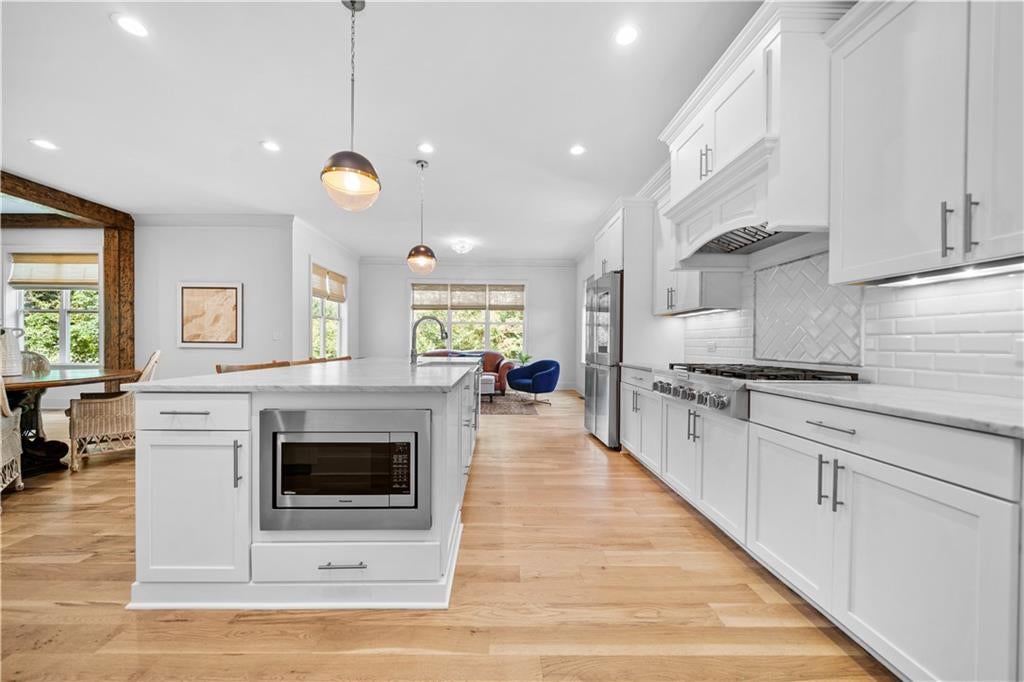 Milton, Georgia, 30004, United States, 5 Bedrooms Bedrooms, ,7 BathroomsBathrooms,Residential,Active,2011188