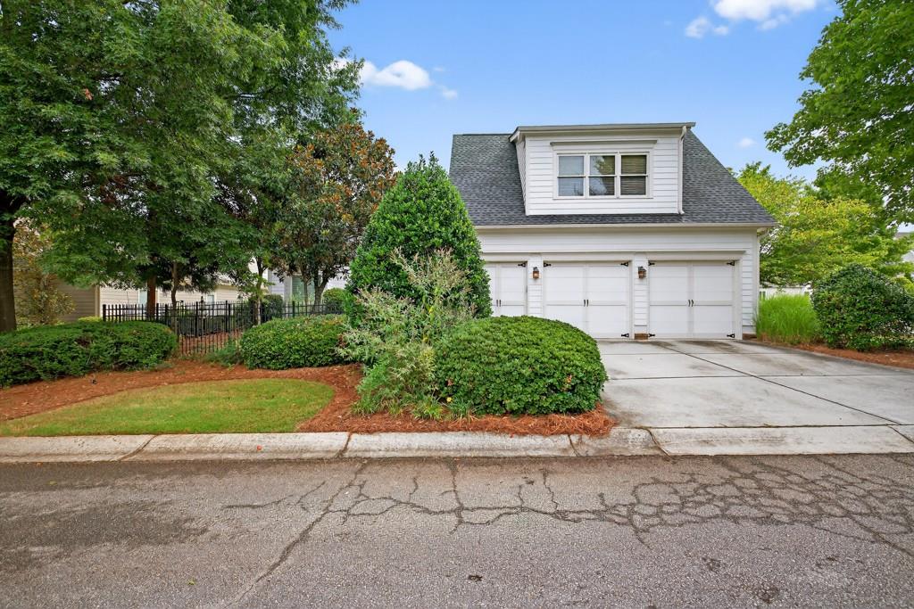 Statham, Georgia, 30666, United States, 5 Bedrooms Bedrooms, ,5 BathroomsBathrooms,Residential,Active,1899906