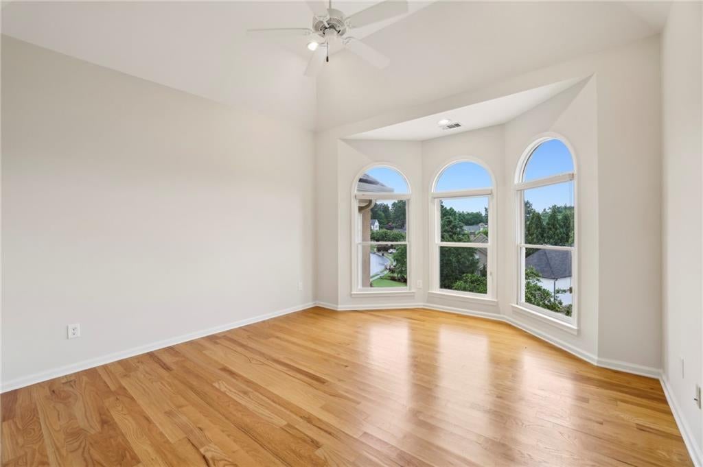 Marietta, Georgia, 30062, United States, 6 Bedrooms Bedrooms, ,6 BathroomsBathrooms,Residential,Active,1965815