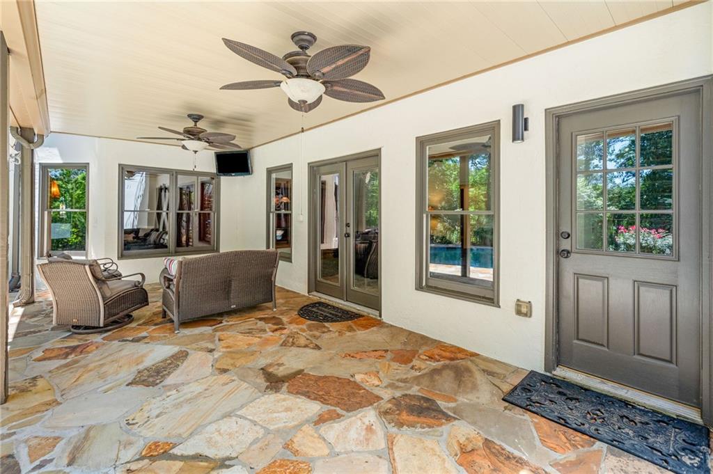 Canton, Georgia, 30114, United States, 5 Bedrooms Bedrooms, ,5 BathroomsBathrooms,Residential,Active,1823932