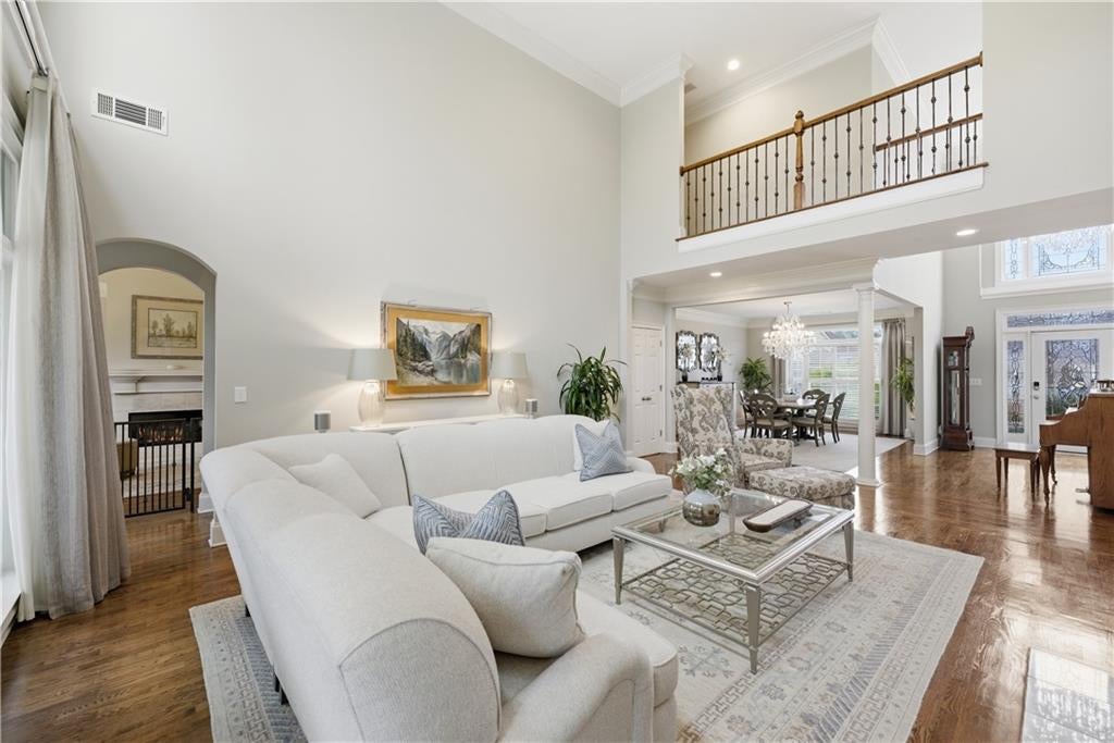 Johns Creek, Georgia, 30097, United States, 4 Bedrooms Bedrooms, ,5 BathroomsBathrooms,Residential,Active,2007308