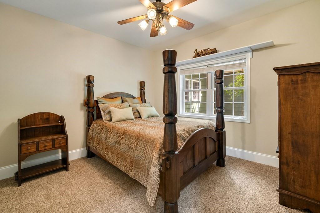 Ellijay, Georgia, 30536, United States, 3 Bedrooms Bedrooms, ,3 BathroomsBathrooms,Residential,Active,1953416