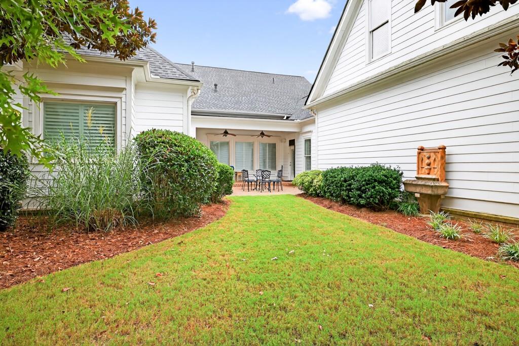 Statham, Georgia, 30666, United States, 5 Bedrooms Bedrooms, ,5 BathroomsBathrooms,Residential,Active,1899906