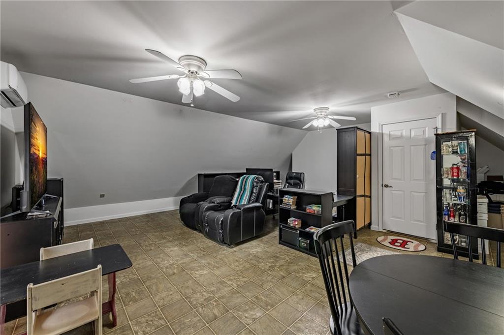 Ellijay, Georgia, 30540, United States, 4 Bedrooms Bedrooms, ,3 BathroomsBathrooms,Residential,Active,1968102