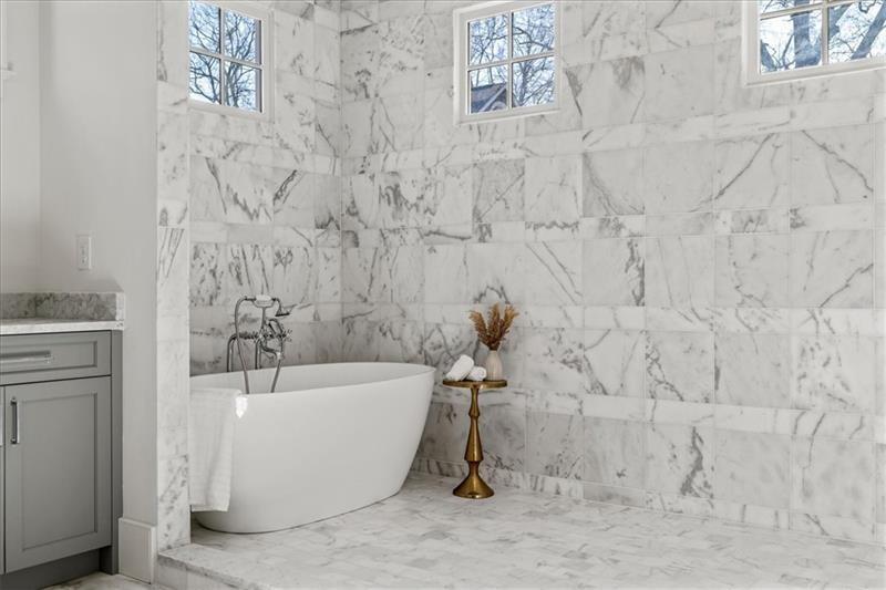 Atlanta, Georgia, 30309, United States, 4 Bedrooms Bedrooms, ,5 BathroomsBathrooms,Residential,Active,1997549