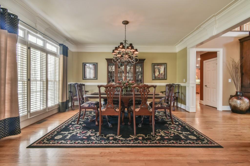 Suwanee, Georgia, 30024, United States, 5 Bedrooms Bedrooms, ,5 BathroomsBathrooms,Residential,Active,1970958