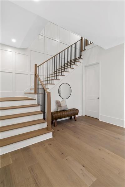 Atlanta, Georgia, 30309, United States, 4 Bedrooms Bedrooms, ,5 BathroomsBathrooms,Residential,Active,1997549