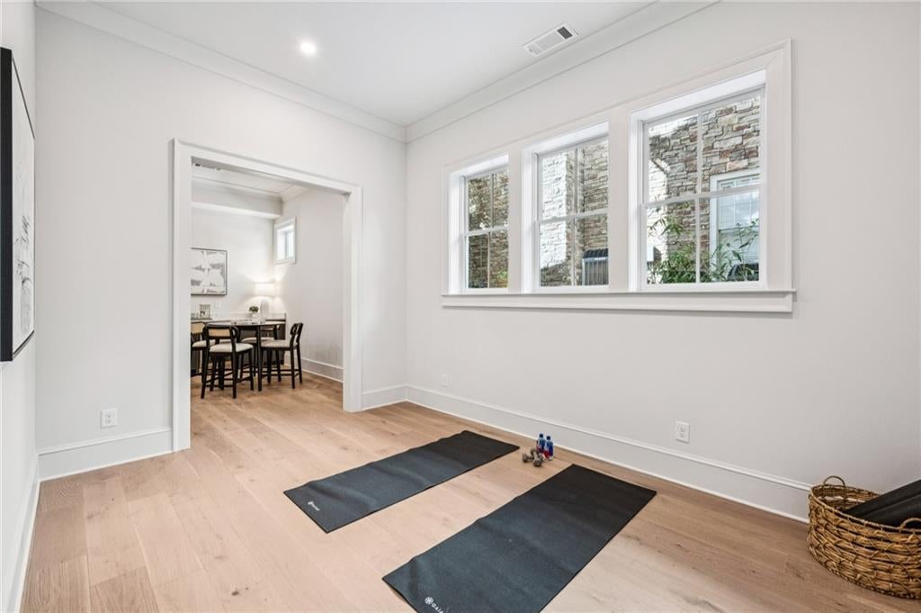 Atlanta, Georgia, 30306, United States, 6 Bedrooms Bedrooms, ,7 BathroomsBathrooms,Residential,Active,2007917