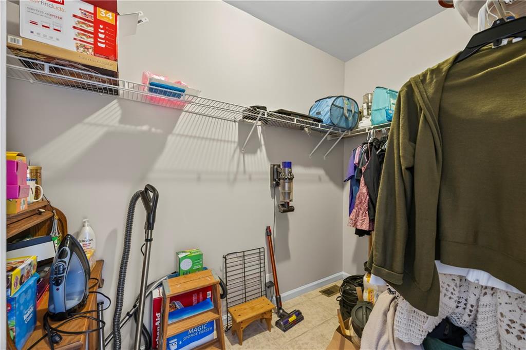 Monroe, Georgia, 30656, United States, 3 Bedrooms Bedrooms, ,5 BathroomsBathrooms,Residential,Active,1995266