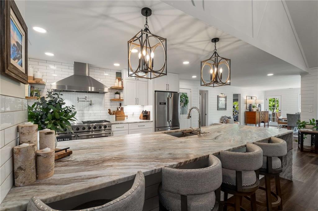 Buford, Georgia, 30518, United States, 5 Bedrooms Bedrooms, ,4 BathroomsBathrooms,Residential,Active,1764522