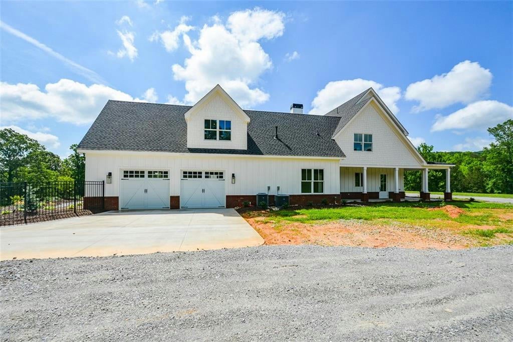 Waleska, Georgia, 30183, United States, ,5 BathroomsBathrooms,Residential,Active,1704235