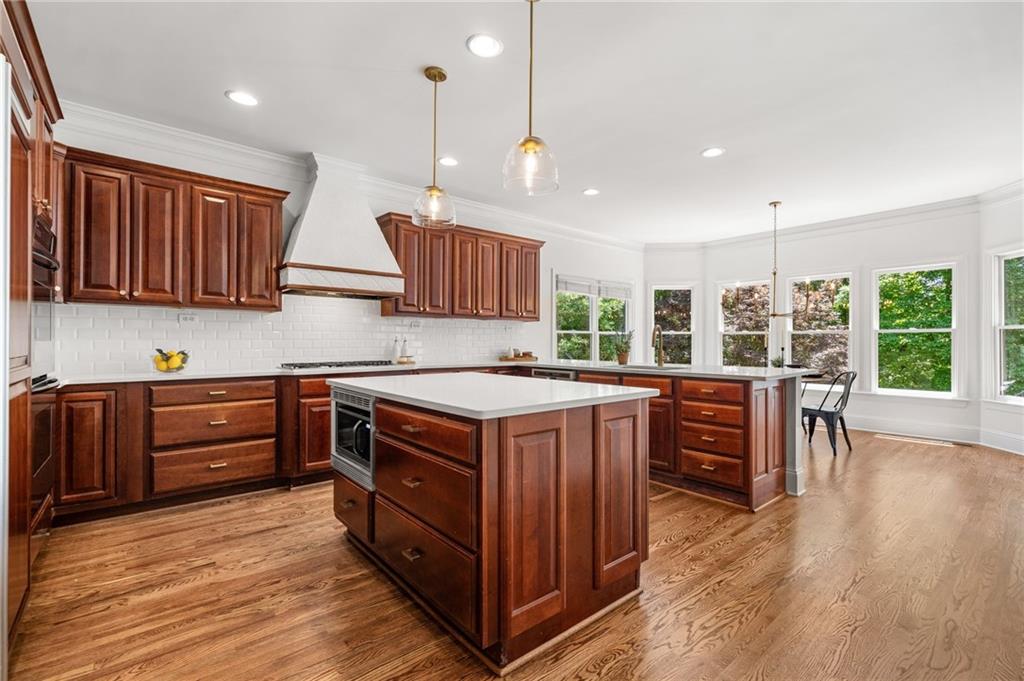 Canton, Georgia, 30114, United States, 5 Bedrooms Bedrooms, ,5 BathroomsBathrooms,Residential,Active,1823932
