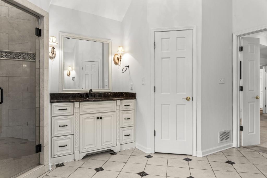 Covington, Georgia, 30016, United States, 3 Bedrooms Bedrooms, ,4 BathroomsBathrooms,Residential,Active,1945097