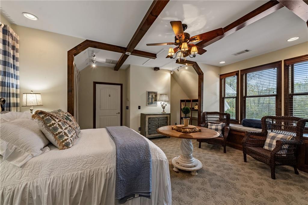 Ellijay, Georgia, 30540, United States, 4 Bedrooms Bedrooms, ,3 BathroomsBathrooms,Residential,Active,1968102