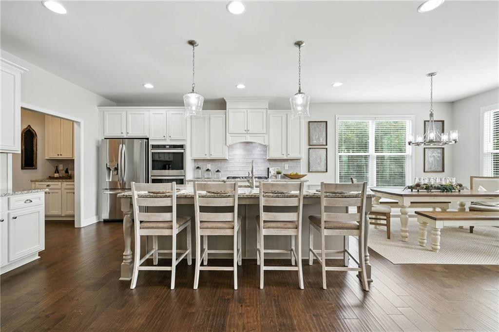 Canton, Georgia, 30115, United States, 7 Bedrooms Bedrooms, ,4 BathroomsBathrooms,Residential,Active,1936414