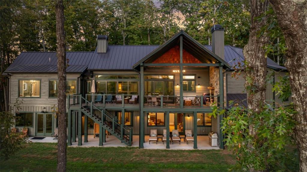 Ellijay, Georgia, 30536, United States, 3 Bedrooms Bedrooms, ,4 BathroomsBathrooms,Residential,Active,1968420