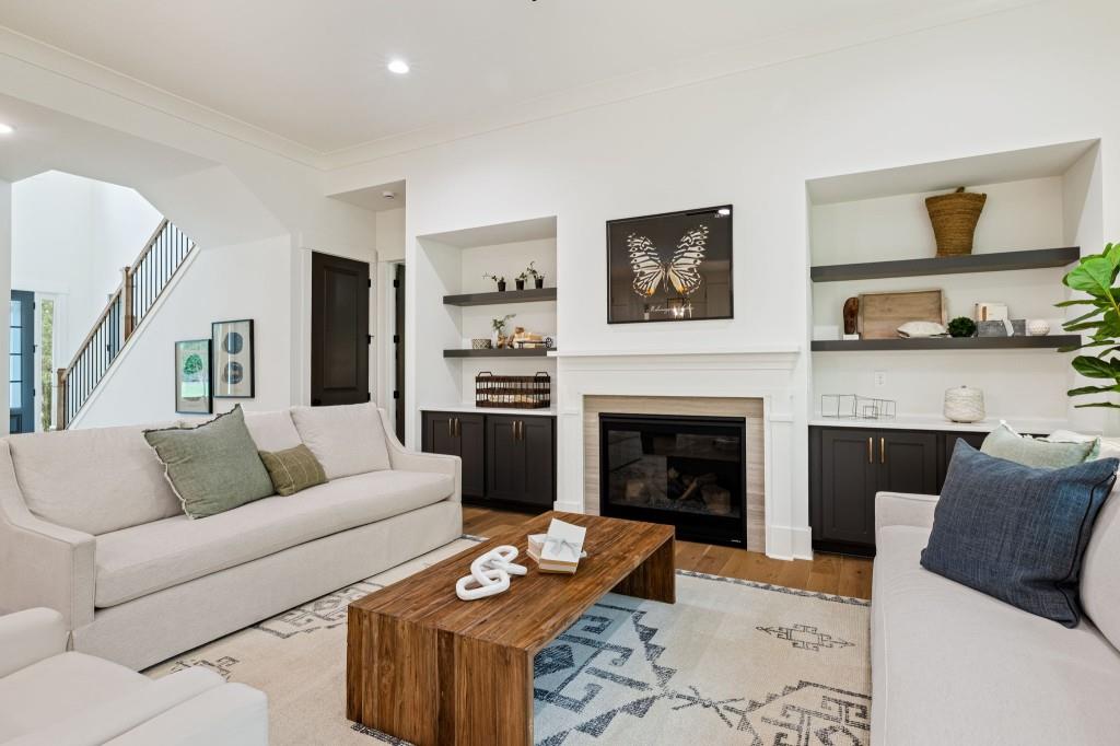 Gainesville, Georgia, 30506, United States, 5 Bedrooms Bedrooms, ,5 BathroomsBathrooms,Residential,Active,1926890