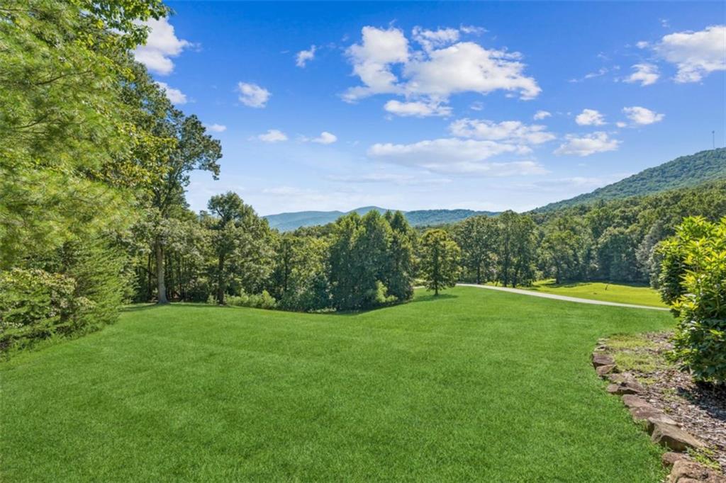 Ellijay, Georgia, 30536, United States, 3 Bedrooms Bedrooms, ,4 BathroomsBathrooms,Residential,Active,1929428