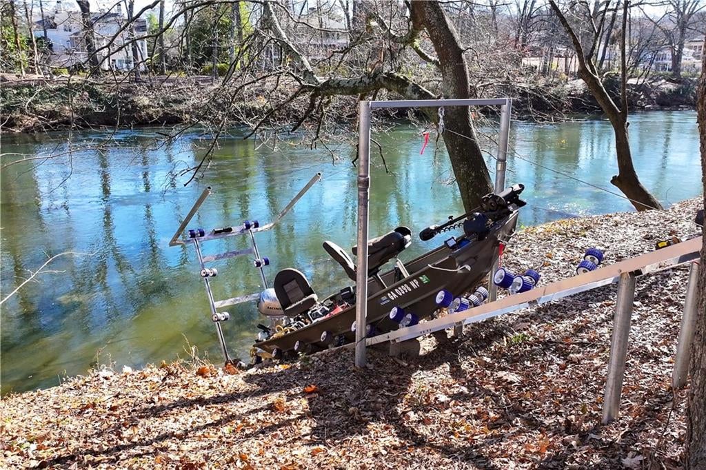 Johns Creek, Georgia, 30097, United States, 4 Bedrooms Bedrooms, ,5 BathroomsBathrooms,Residential,Active,2007308