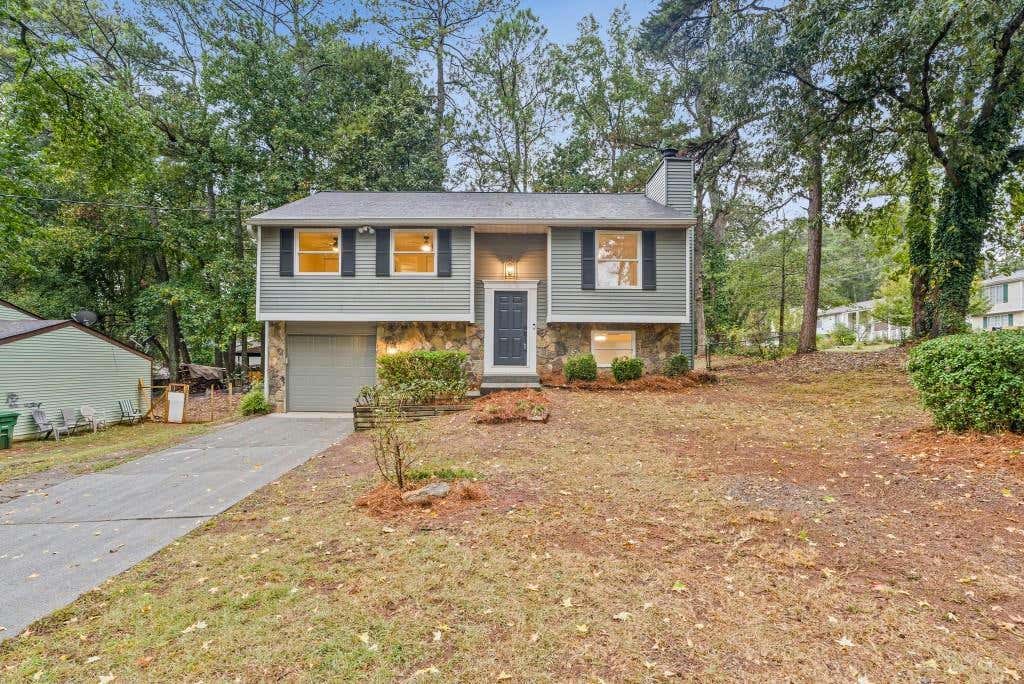 6712 LISMORE DR, NORCROSS, GA 30093, photo 1 of 31