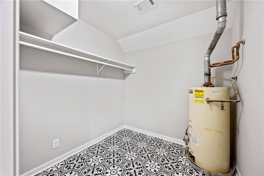 Johns Creek, Georgia, 30097, United States, 6 Bedrooms Bedrooms, ,6 BathroomsBathrooms,Residential,Active,1973298