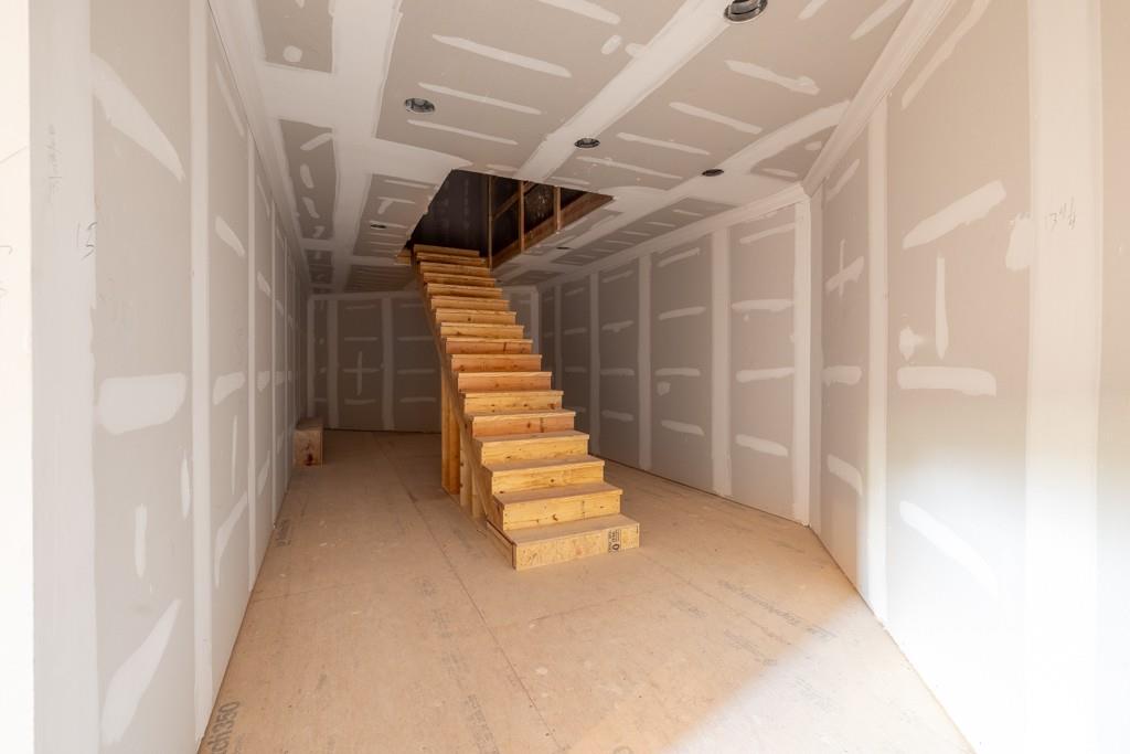 Loganville, Georgia, 30052, United States, 9 Bedrooms Bedrooms, ,10 BathroomsBathrooms,Residential,Active,1987241